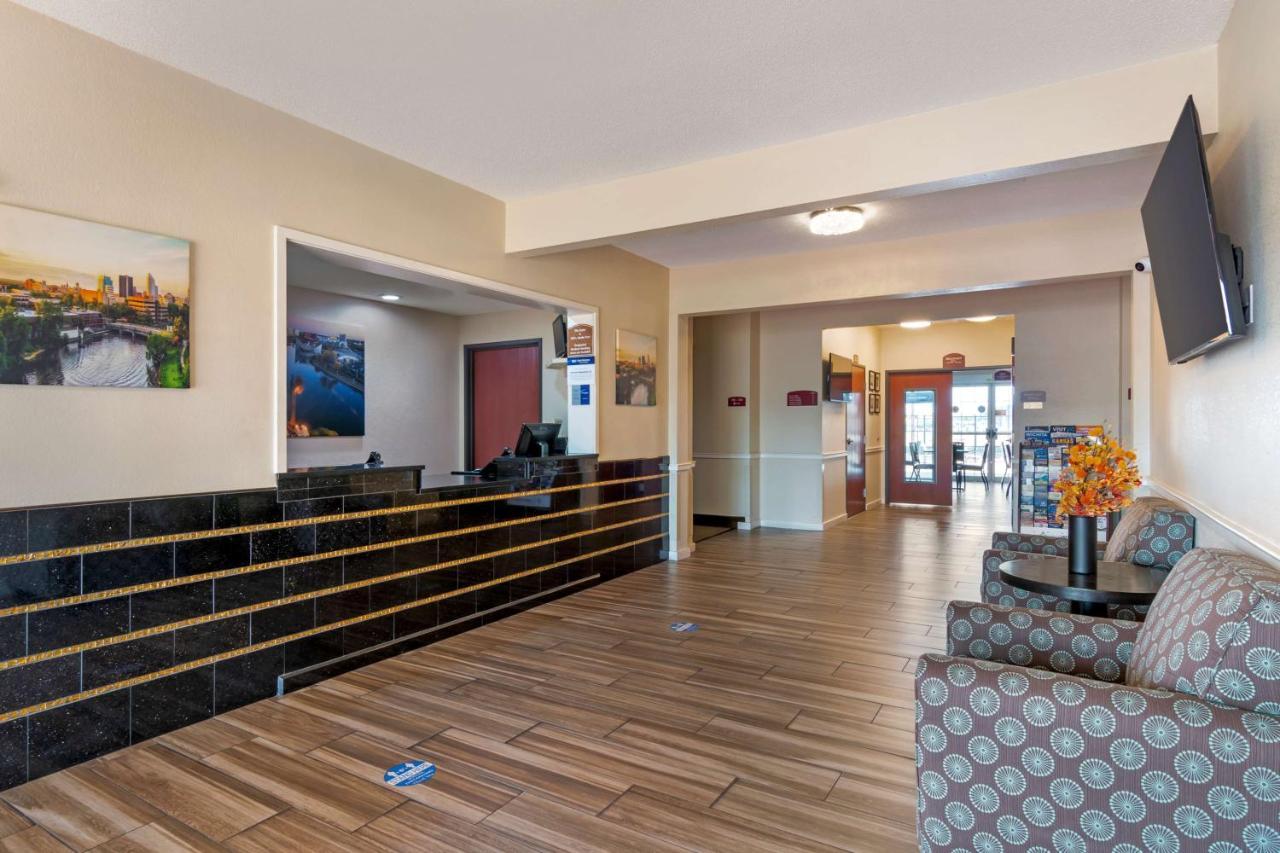 Best Western Governors Inn And Suites Wichita Eksteriør billede