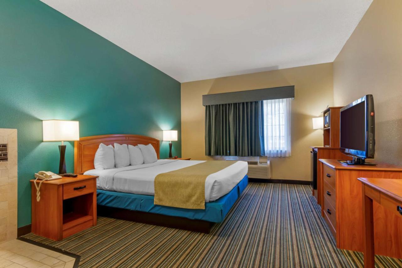 Best Western Governors Inn And Suites Wichita Eksteriør billede